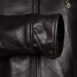 Thunderbay -Popular Clothing Store thunderbay 4